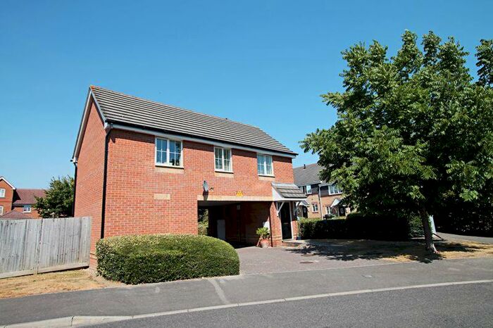 2 Bedroom Detached House To Rent In Thyme Avenue, Whiteley, PO15