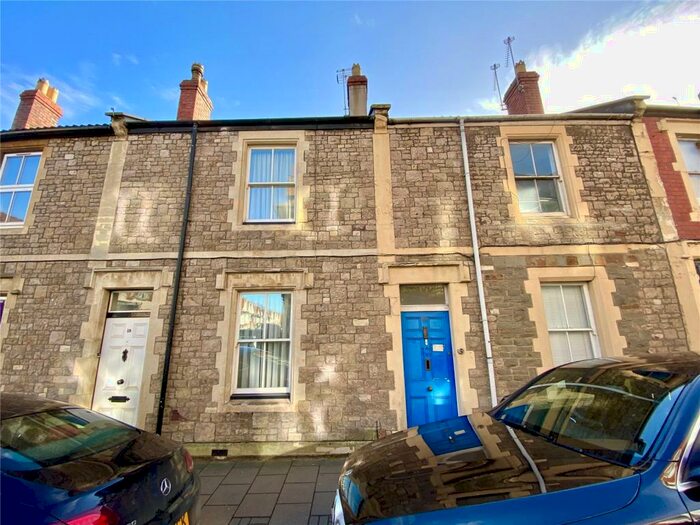 1 Bedroom Apartment To Rent In Northview, Westbury Park, Bristol, BS6