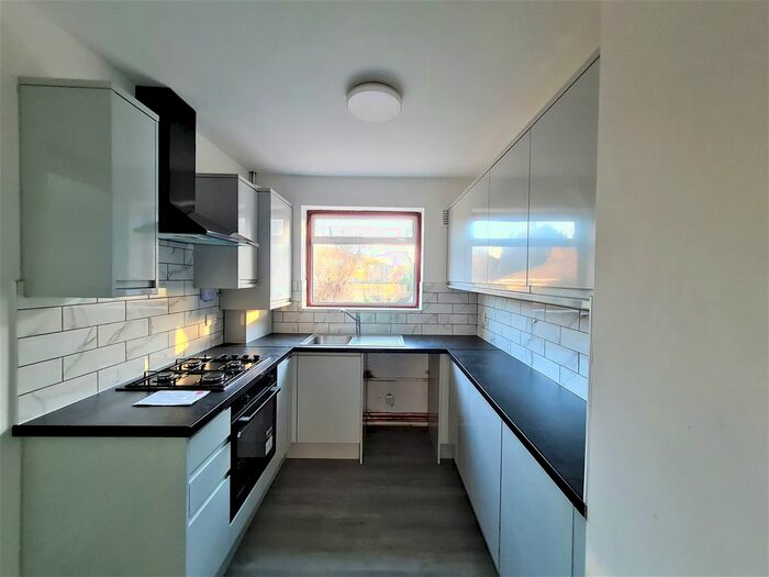 2 Bedroom End Of Terrace House To Rent In Ryecroft, Harlow, CM19