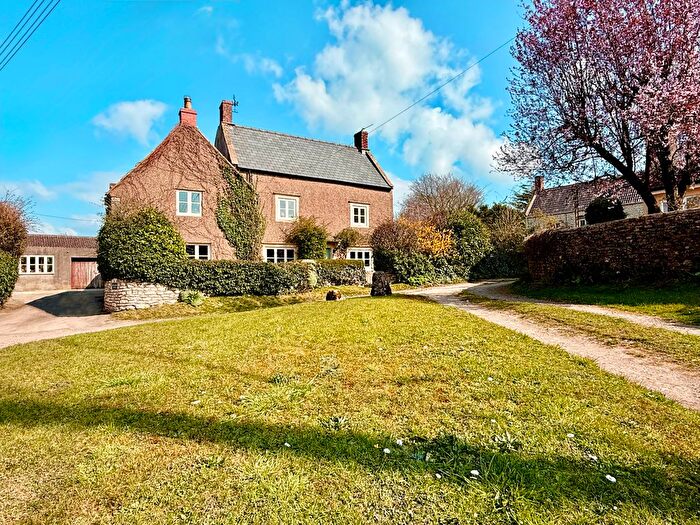 4 Bedroom Detached House For Sale In Clapton, Midsomer Norton, Radstock, BA3