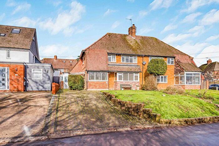 3 Bedroom Semi Detached House For Sale In Lower Road, Bedhampton, PO9