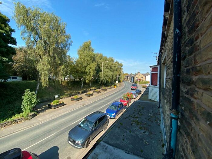 1 Bedroom Flat To Rent In Colne Road, Earby, Barnoldswick, BB18