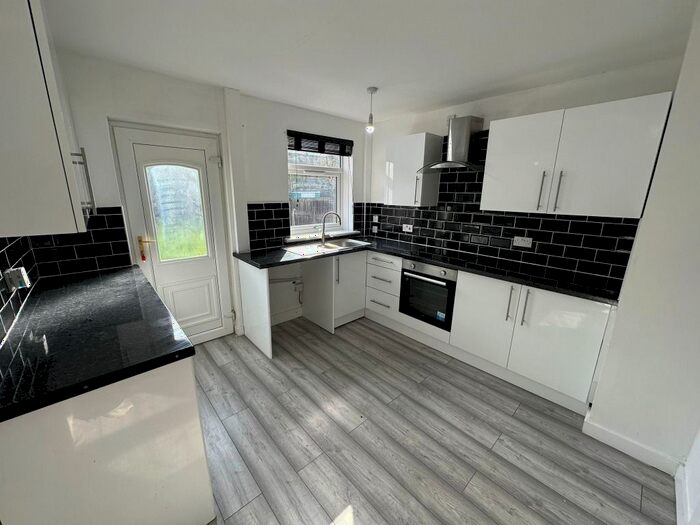 2 Bedroom Terraced House To Rent In Scott Avenue, Johnstone, Renfrewshire, PA5