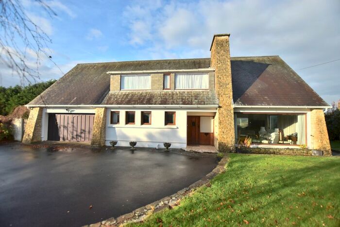 5 Bedroom Detached House For Sale In Llyn Y Fran Road, Llandysul, SA44
