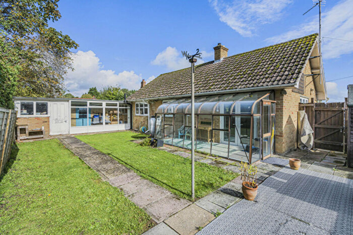 2 Bedroom Detached Bungalow For Sale In Church Lane, Drayton, OX14