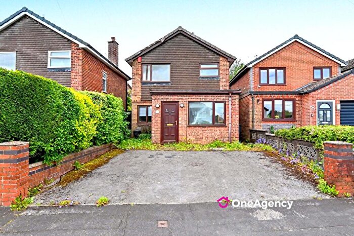3 Bedroom Detached House For Sale In Whitmore Avenue, Werrington, Stoke-on-Trent, ST9