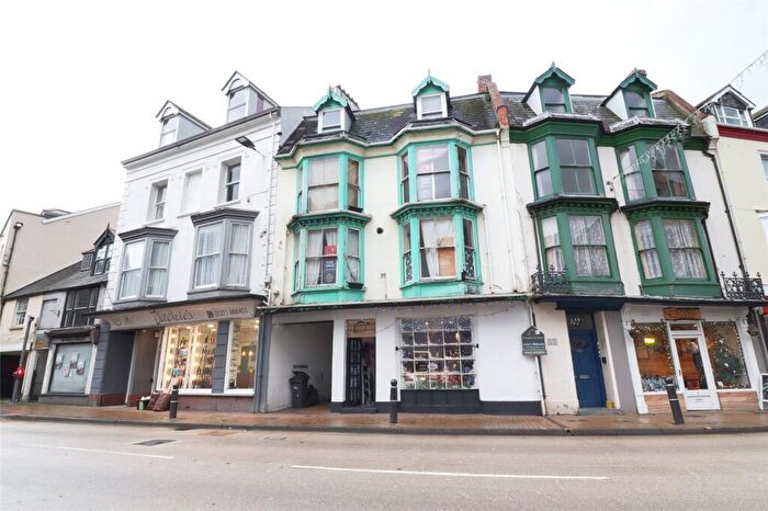 4 Bedroom Apartment For Sale In High Street, Ilfracombe, Devon, EX34
