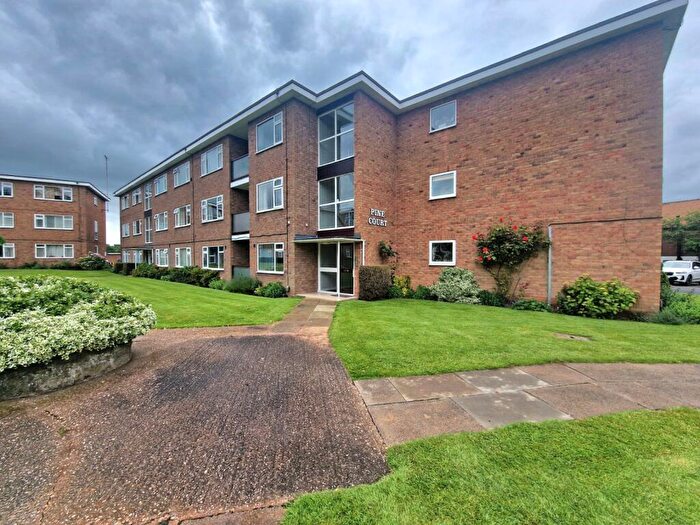 2 Bedroom Apartment To Rent In Pine Court, Leamington Spa, Warwickshire, CV32