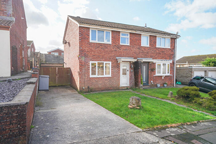 3 Bedroom Semi-Detached House For Sale In Maple Close, Neath, SA11