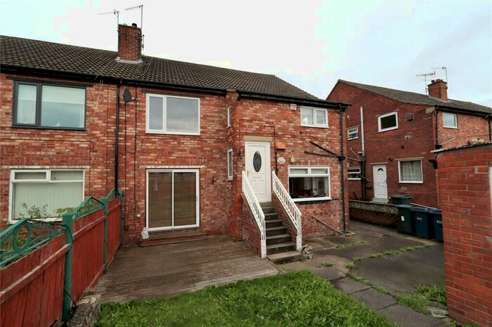 3 Bedroom Flat To Rent In Westway, Dunston, Gateshead, Tyne And Wear, NE11