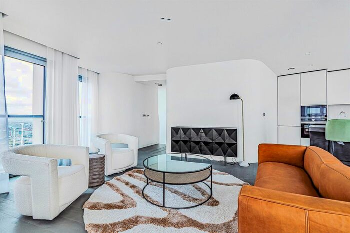 3 Bedroom Flat To Rent In No., Upper Riverside, Cutter Lane, Greenwich Peninsula, SE10