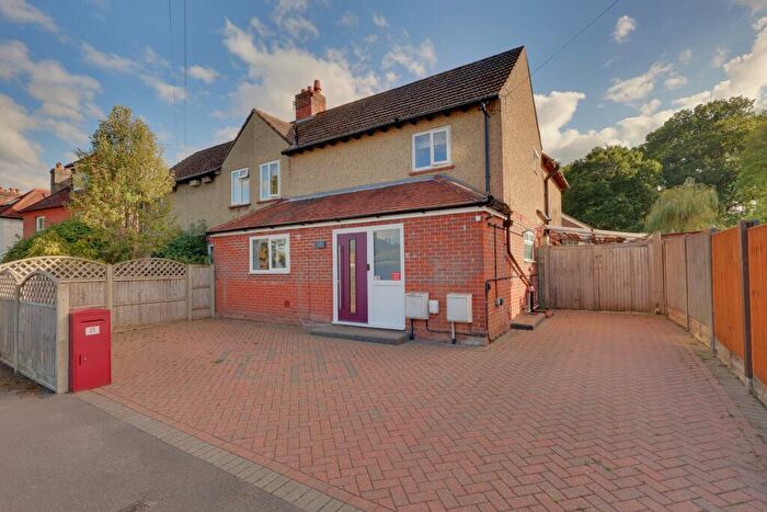 3 Bedroom Semi-Detached House For Sale In Castle Road, Rowlands Castle, PO9