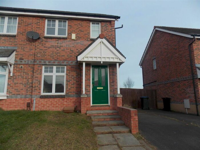 2 Bedroom Semi-Detached House To Rent In Bishopton Road, Middlesbrough, TS4