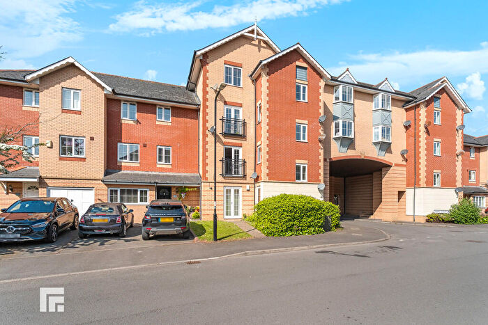 2 Bedroom Apartment For Sale In Morel Court, Windsor Quay, Cardiff, CF11