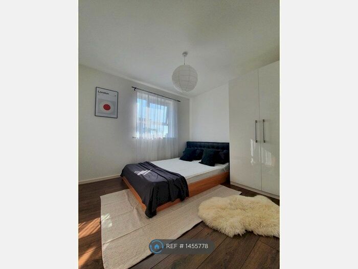 1 Bedroom Flat To Rent In Broughton Lane, Salford, M7