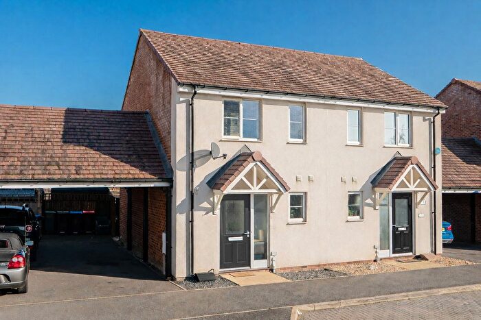 2 Bedroom Semi Detached House For Sale In San Andres Drive, Newton Leys, Milton Keynes, MK3