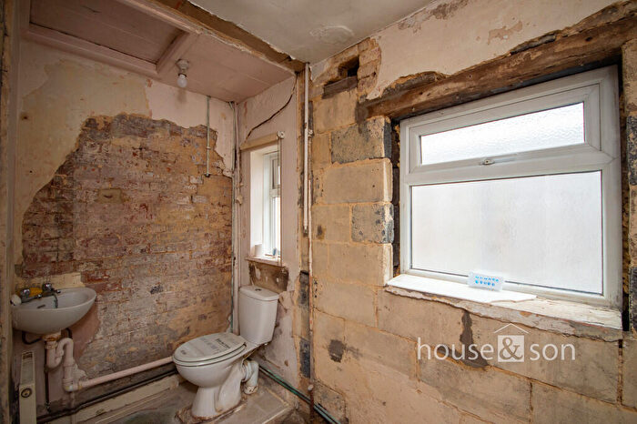 2 Bedroom Semi-Detached House For Sale In Brassey Road, Bournemouth, BH9