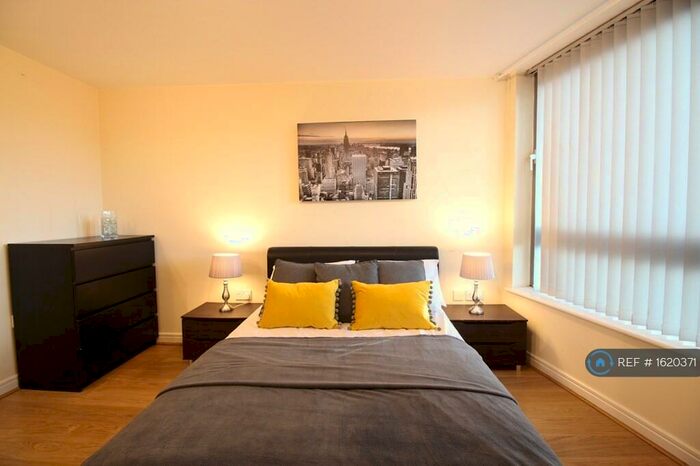 2 Bedroom Flat To Rent In Holliday Street, Birmingham, B1