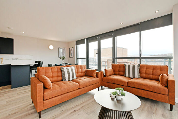 2 Bedroom Apartment To Rent In West One Central, Fitzwilliam Street, Sheffield, S1