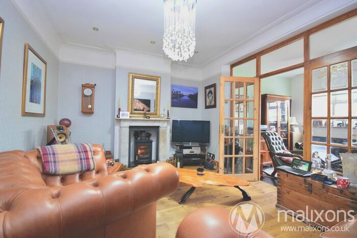 4 Bedroom Detached House To Rent In Raymead Avenue, Thornton Heath, CR7