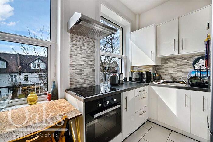 1 Bedroom Flat To Rent In Coombe Road, Croydon, CR0