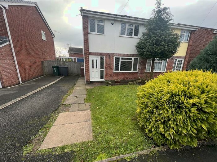 3 Bedroom House To Rent In Wren Park Close, Findern, Derby, DE65