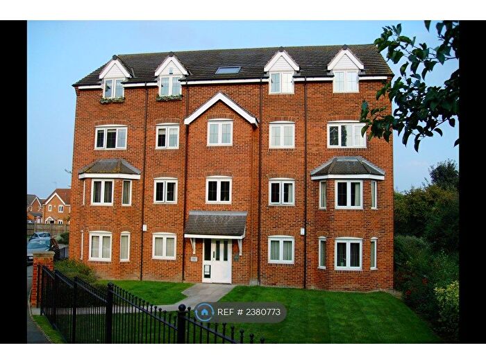 2 Bedroom Flat To Rent In Kingfisher Drive, Barnsley, S73