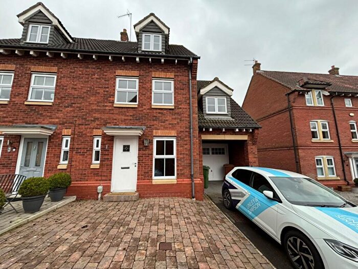 4 Bedroom Semi-Detached House To Rent In Juniper Chase, Beverley, East Yorkshire, HU17