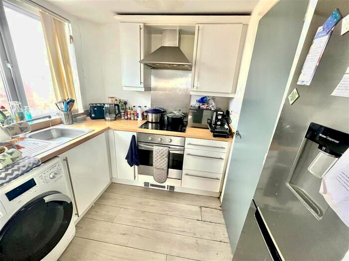 1 Bedroom Flat To Rent In Noel Street, Nottingham, NG7