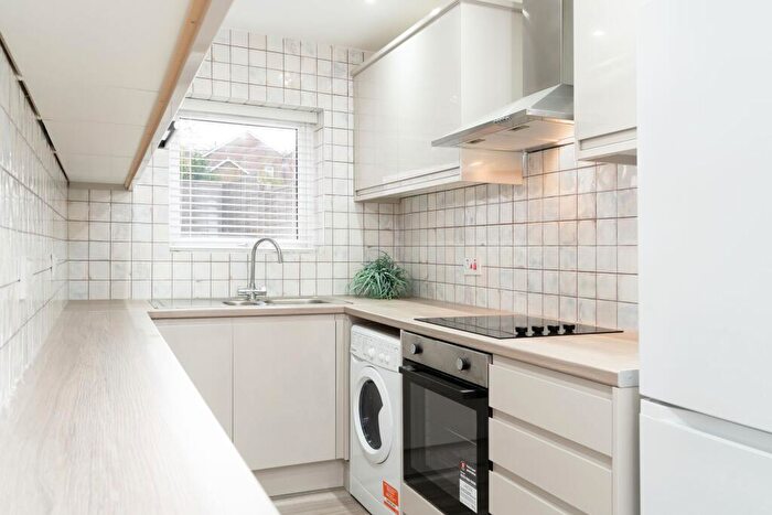 4 Bedroom Terraced House To Rent In Bedford Street, Cardiff, CF24