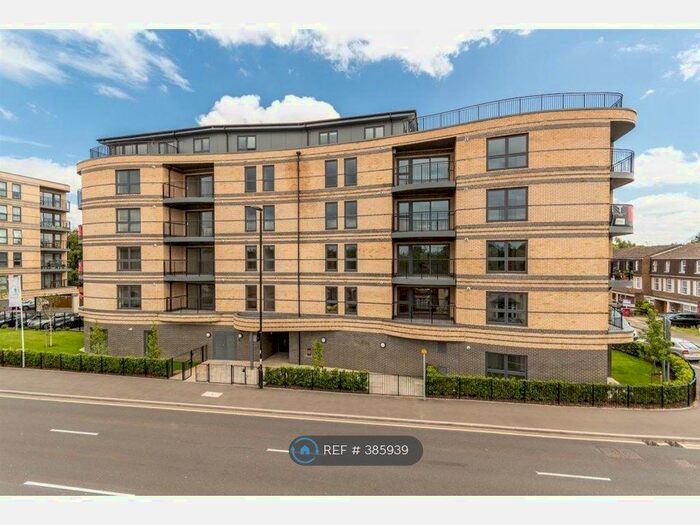 2 Bedroom Flat To Rent In Trevithick, Slough, SL1