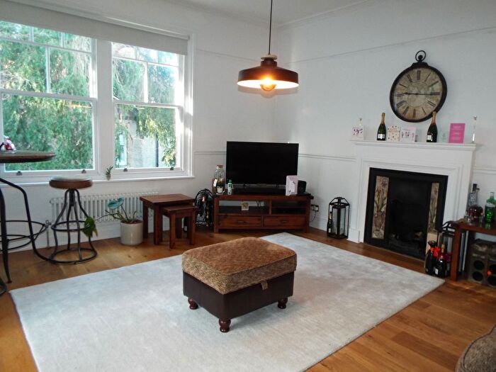 3 Bedroom Property To Rent In Frant Road, Tunbridge Wells, TN2