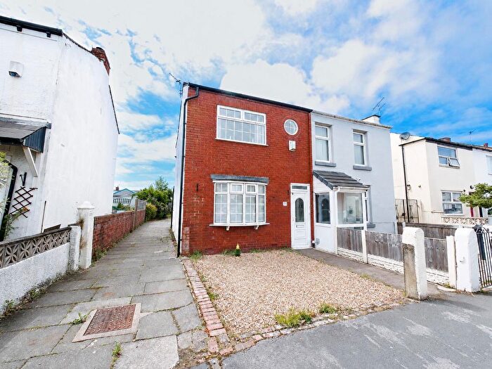 2 Bedroom Semi Detached House For Sale In Banastre Road, Birkdale, Southport, Merseyside, PR8