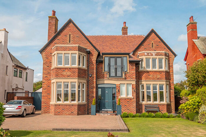 4 Bedroom Detached House For Sale In Inner Promenade, Fairhaven, FY8