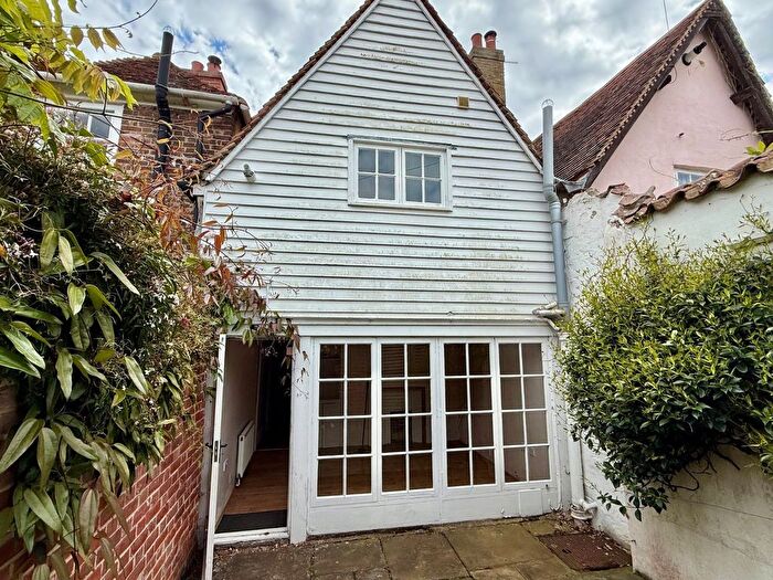 2 Bedroom Terraced House For Sale In Fisher Street, Sandwich, Kent, CT13