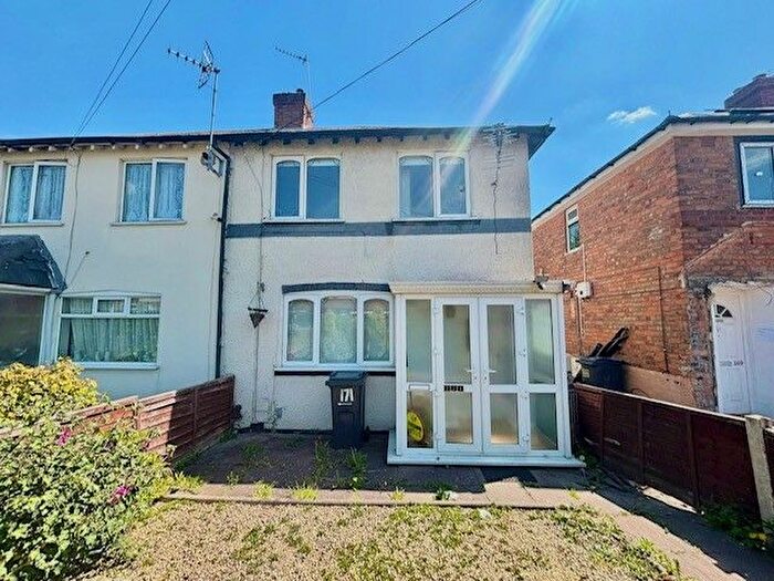 3 Bedroom Property To Rent In Dolphin Lane, Birmingham, B27