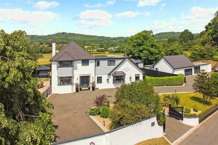 4 Bedroom Detached House For Sale In Flower Lane, Godstone, Surrey, RH9