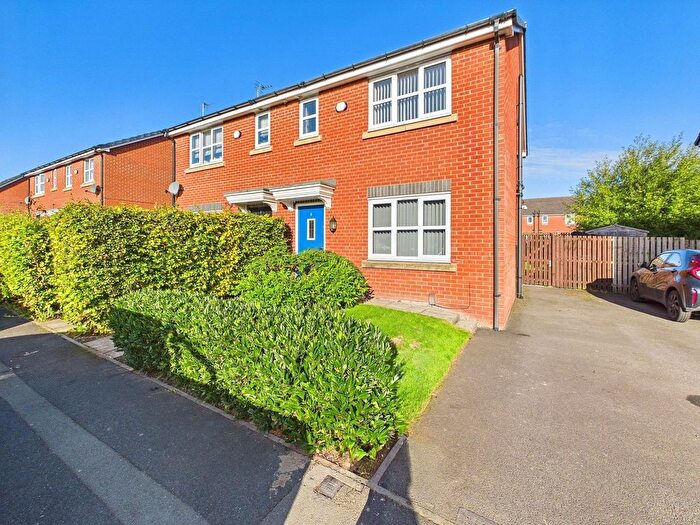 3 Bedroom Semi Detached House For Sale In Laurel Street, Wigan, WN5