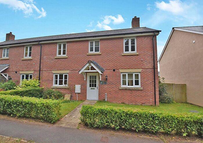 3 Bedroom Semi-Detached House To Rent In Silverton Rise, Feniton, Honiton, EX14