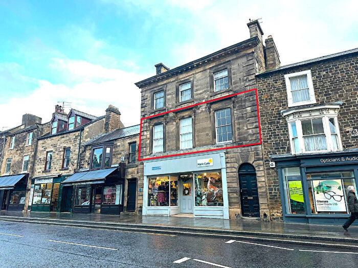 2 Bedroom Flat For Sale In Falt, Horsemarket, Barnard Castle, County Durham, DL12