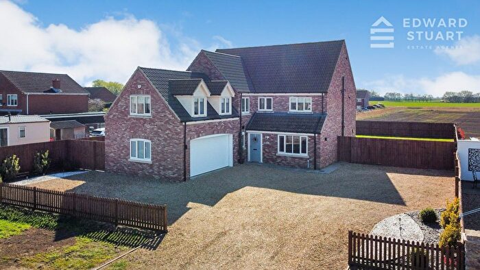 5 Bedroom Detached House For Sale In Mill Road, Murrow, Wisbech, PE13