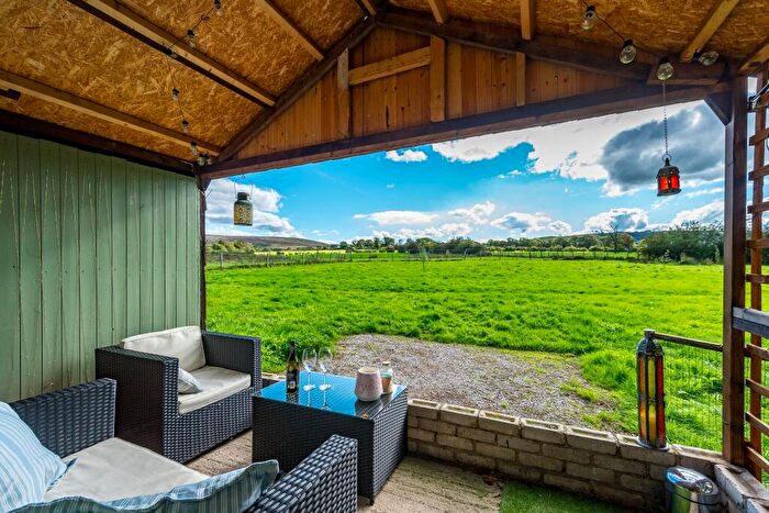 4 Bedroom Detached House For Sale In Foxhouses Cottage, Long Lane, Preston, PR3