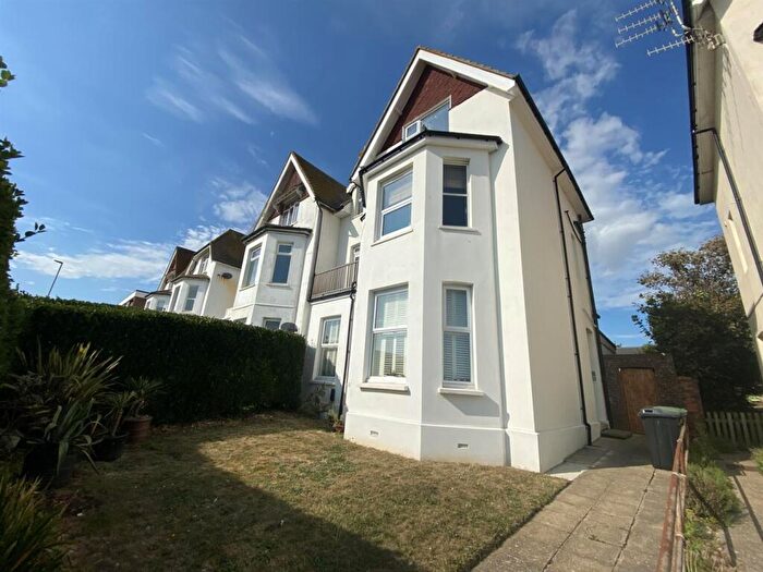 2 Bedroom Flat For Sale In Claremont Road, Seaford, BN25