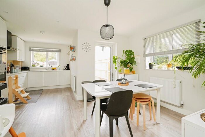 2 Bedroom Semi-Detached House For Sale In Spring Meadow, Witney, OX28