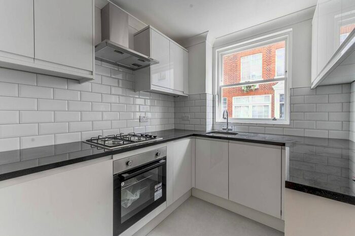 3 Bedroom Mews To Rent In Stanhope Mews East, South Kensington, London, SW7