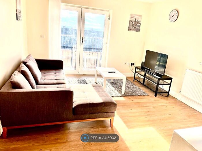 1 Bedroom Flat To Rent In High Street, Slough, SL1