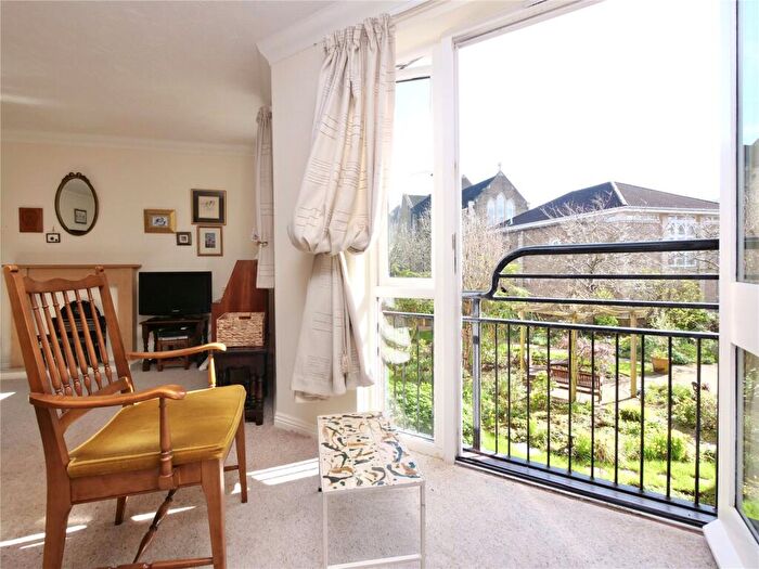 1 Bedroom Apartment For Sale In Cavendish Lodge, Glastonbury, BA6
