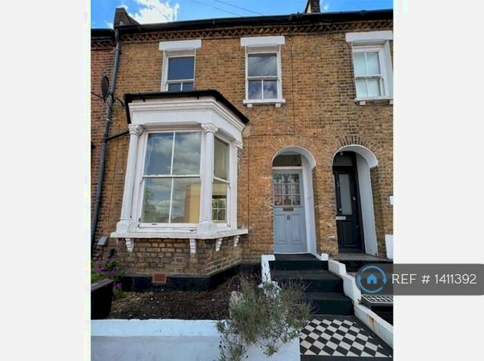 2 Bedroom Terraced House To Rent In Waldeck Grove, London, SE27