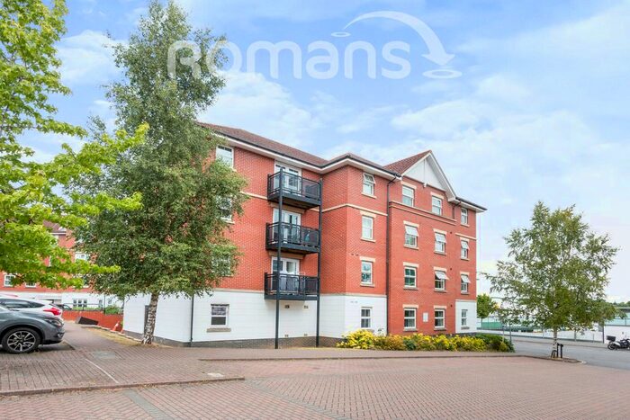 2 Bedroom Flat To Rent In Bell Chase, Aldershot, GU11