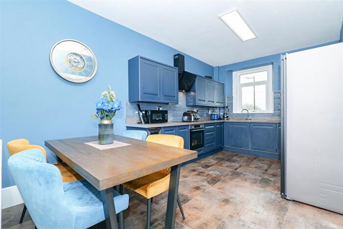 2 Bedroom Flat For Sale In Cassels Street, Carluke, ML8